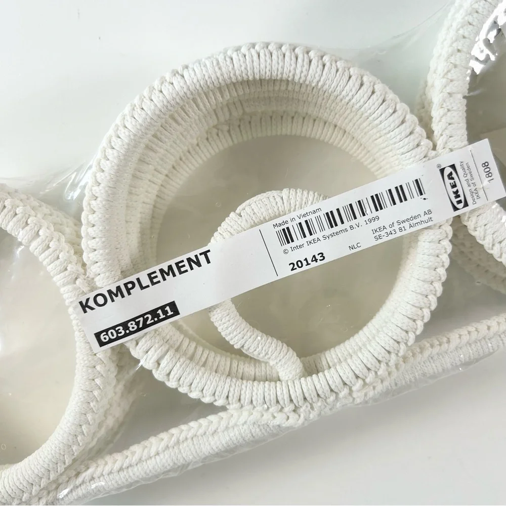 IKEA Komplement Scarf Tie Hanger with 18 Circles